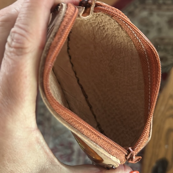 Vintage Leather Foot Coin Purse - Picture 5 of 5